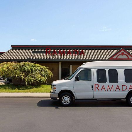 Ramada By Wyndham Alpena Hotel Exterior photo